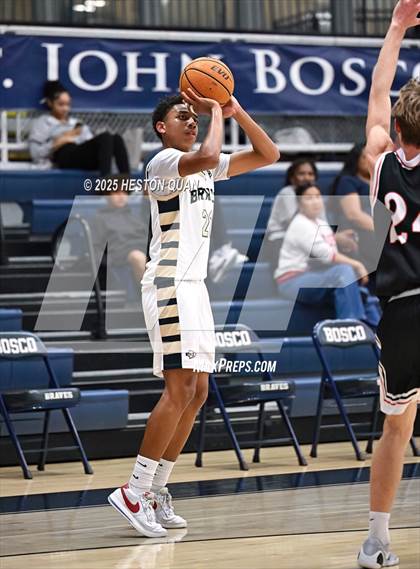 Thumbnail 1 in Palos Verdes vs. St. John Bosco (Bosco Classic) photogallery.