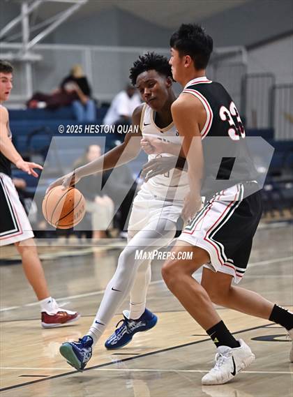 Thumbnail 2 in Palos Verdes vs. St. John Bosco (Bosco Classic) photogallery.