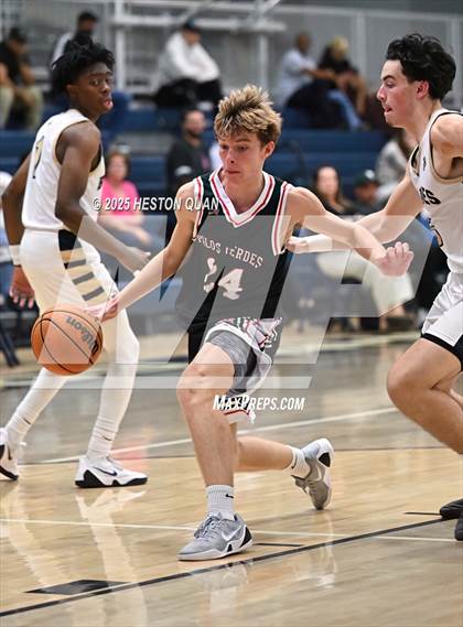 Thumbnail 2 in Palos Verdes vs. St. John Bosco (Bosco Classic) photogallery.