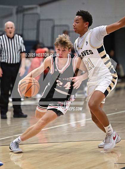 Thumbnail 1 in Palos Verdes vs. St. John Bosco (Bosco Classic) photogallery.