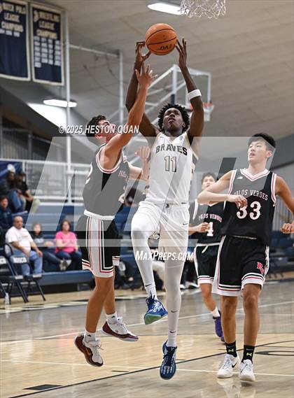 Thumbnail 2 in Palos Verdes vs. St. John Bosco (Bosco Classic) photogallery.