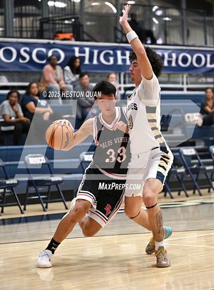Thumbnail 2 in Palos Verdes vs. St. John Bosco (Bosco Classic) photogallery.