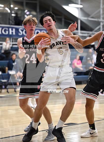 Thumbnail 3 in Palos Verdes vs. St. John Bosco (Bosco Classic) photogallery.