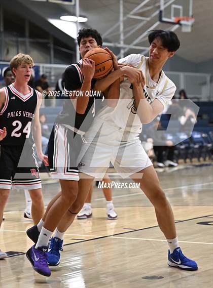 Thumbnail 3 in Palos Verdes vs. St. John Bosco (Bosco Classic) photogallery.