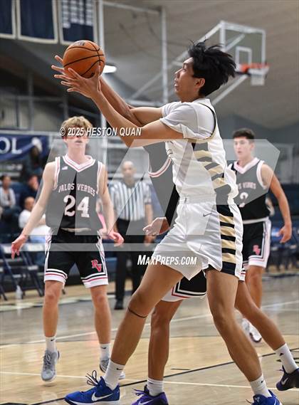 Thumbnail 2 in Palos Verdes vs. St. John Bosco (Bosco Classic) photogallery.