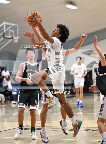 Thumbnail 3 in Palos Verdes vs. St. John Bosco (Bosco Classic) photogallery.