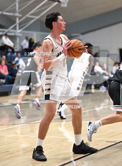 Thumbnail 2 in Palos Verdes vs. St. John Bosco (Bosco Classic) photogallery.