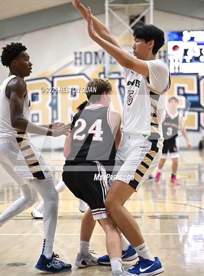 Thumbnail 3 in Palos Verdes vs. St. John Bosco (Bosco Classic) photogallery.