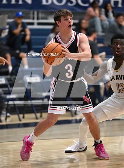 Thumbnail 2 in Palos Verdes vs. St. John Bosco (Bosco Classic) photogallery.