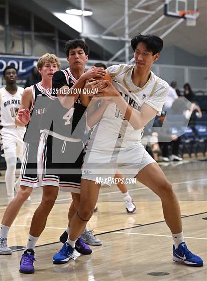 Thumbnail 1 in Palos Verdes vs. St. John Bosco (Bosco Classic) photogallery.