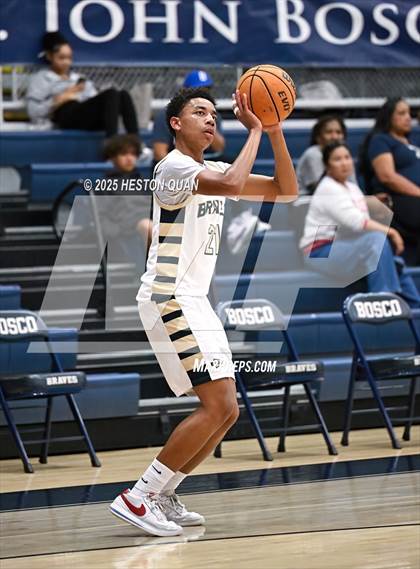 Thumbnail 3 in Palos Verdes vs. St. John Bosco (Bosco Classic) photogallery.