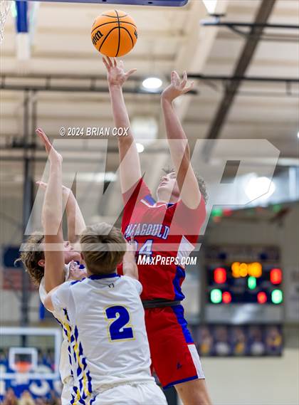 Thumbnail 3 in Paragould @ Mountain Home photogallery.