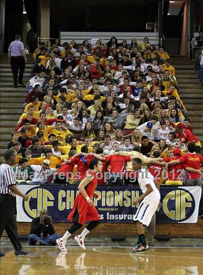 Thumbnail 3 in Sheldon vs. Jesuit (CIF D1 NorCal Regional Final) photogallery.