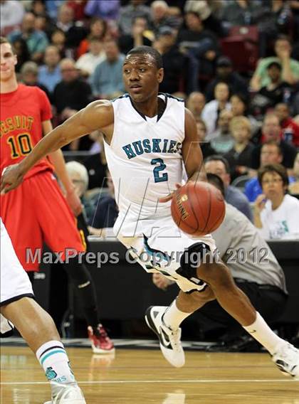 Thumbnail 2 in Sheldon vs. Jesuit (CIF D1 NorCal Regional Final) photogallery.