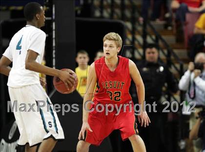 Thumbnail 1 in Sheldon vs. Jesuit (CIF D1 NorCal Regional Final) photogallery.