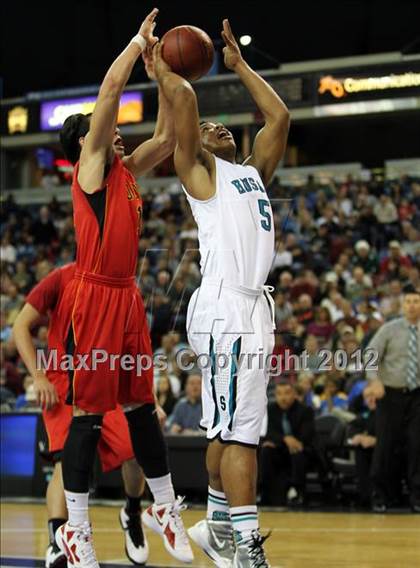 Thumbnail 3 in Sheldon vs. Jesuit (CIF D1 NorCal Regional Final) photogallery.