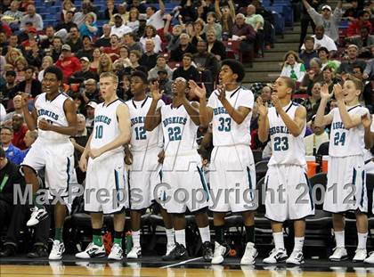 Thumbnail 3 in Sheldon vs. Jesuit (CIF D1 NorCal Regional Final) photogallery.