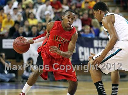 Thumbnail 1 in Sheldon vs. Jesuit (CIF D1 NorCal Regional Final) photogallery.