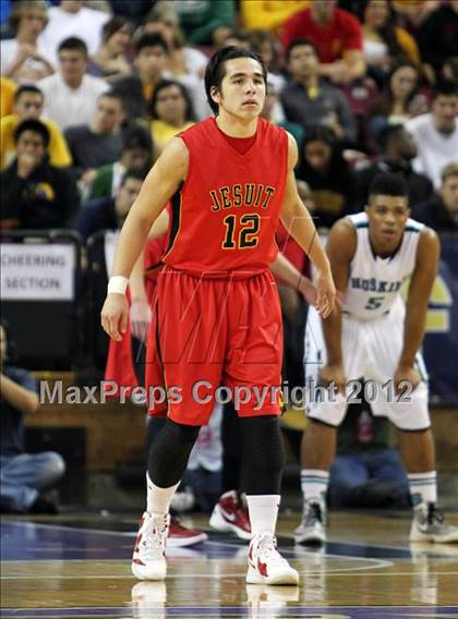 Thumbnail 3 in Sheldon vs. Jesuit (CIF D1 NorCal Regional Final) photogallery.