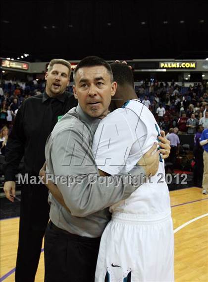 Thumbnail 1 in Sheldon vs. Jesuit (CIF D1 NorCal Regional Final) photogallery.