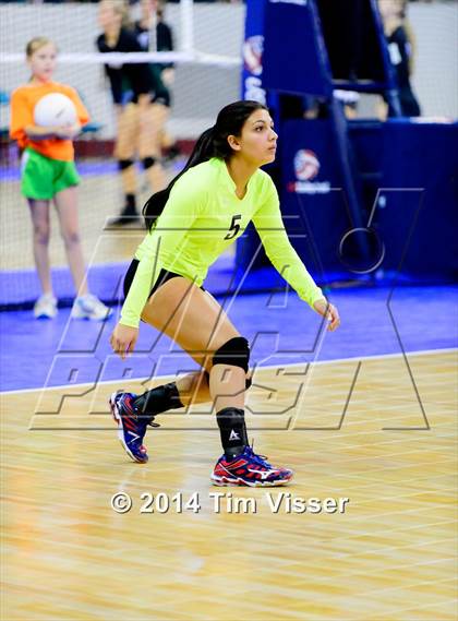 Thumbnail 2 in Platte Valley vs. Coal Ridge (CHSAA 3A Playoff) photogallery.
