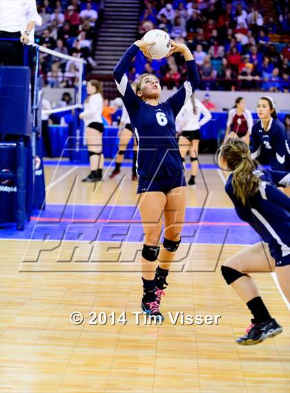 Thumbnail 3 in Platte Valley vs. Coal Ridge (CHSAA 3A Playoff) photogallery.