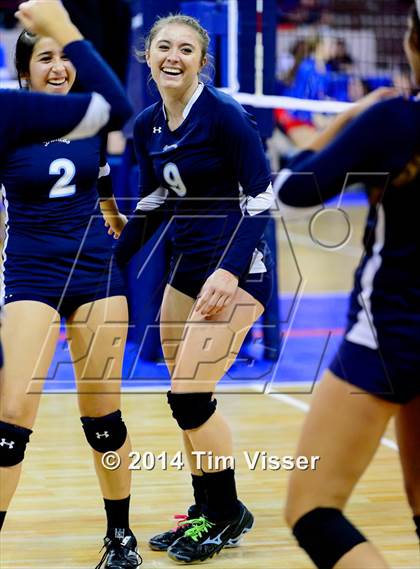 Thumbnail 1 in Platte Valley vs. Coal Ridge (CHSAA 3A Playoff) photogallery.