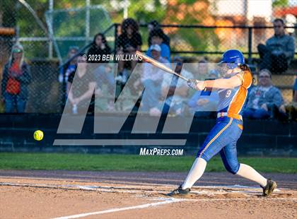 Thumbnail 3 in Cottondale vs Graceville (FHSAA 1A District 3 Quarterfinal) photogallery.