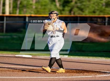 Thumbnail 3 in Cottondale vs Graceville (FHSAA 1A District 3 Quarterfinal) photogallery.