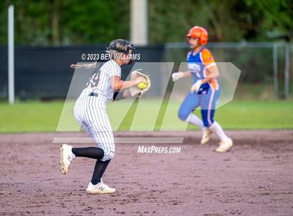 Thumbnail 1 in Cottondale vs Graceville (FHSAA 1A District 3 Quarterfinal) photogallery.