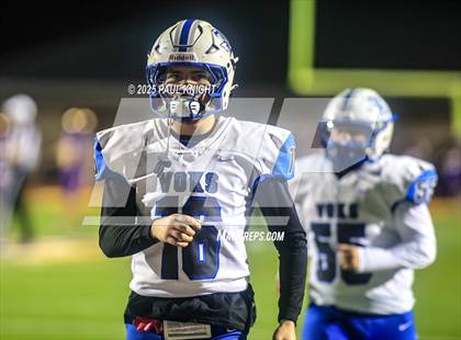 Thumbnail 2 in Lanier @ Liberty Hill (UIL 5A D2 Football Bi-District) photogallery.