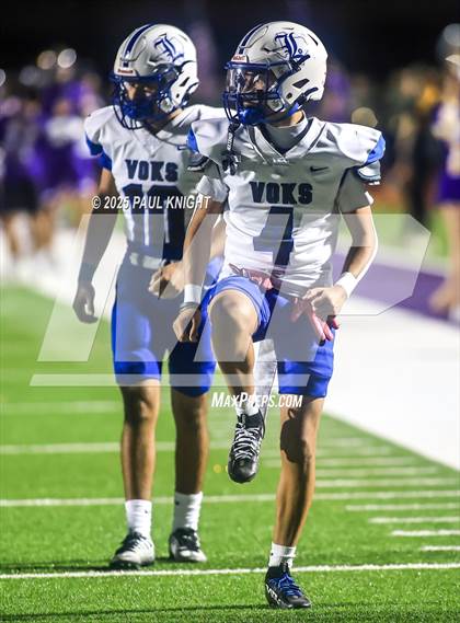 Thumbnail 3 in Lanier @ Liberty Hill (UIL 5A D2 Football Bi-District) photogallery.