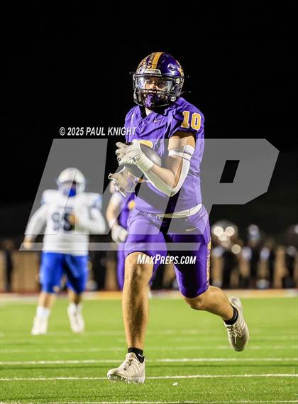 Thumbnail 2 in Lanier @ Liberty Hill (UIL 5A D2 Football Bi-District) photogallery.