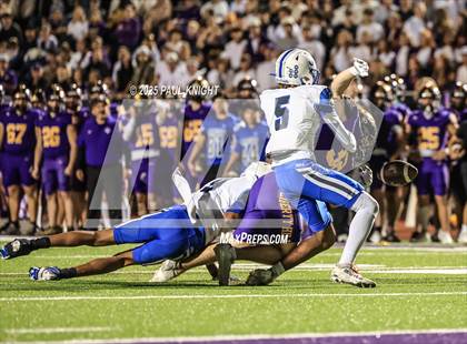Thumbnail 2 in Lanier @ Liberty Hill (UIL 5A D2 Football Bi-District) photogallery.
