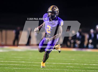 Thumbnail 2 in Lanier @ Liberty Hill (UIL 5A D2 Football Bi-District) photogallery.