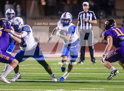 Thumbnail 2 in Lanier @ Liberty Hill (UIL 5A D2 Football Bi-District) photogallery.