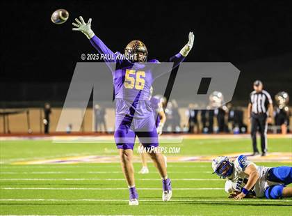 Thumbnail 2 in Lanier @ Liberty Hill (UIL 5A D2 Football Bi-District) photogallery.