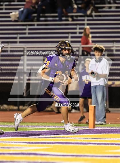 Thumbnail 2 in Lanier @ Liberty Hill (UIL 5A D2 Football Bi-District) photogallery.