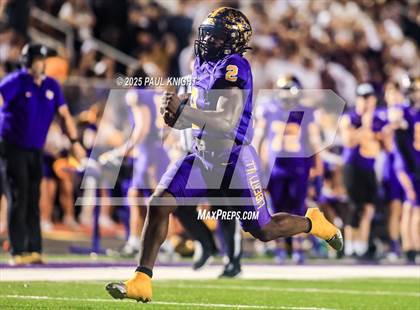 Thumbnail 1 in Lanier @ Liberty Hill (UIL 5A D2 Football Bi-District) photogallery.