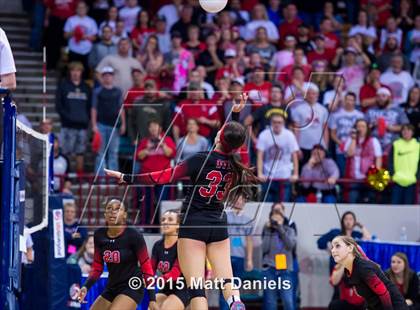 Thumbnail 3 in Otis vs. Idalia (CHSAA 1A Final) photogallery.