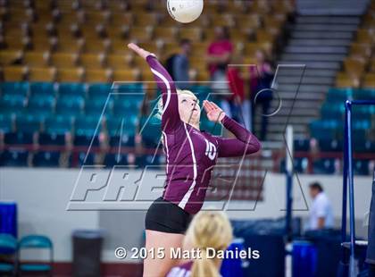 Thumbnail 2 in Otis vs. Idalia (CHSAA 1A Final) photogallery.