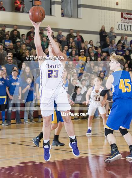 Thumbnail 1 in Clayton vs. Shell Lake (WIAA D5 Sectional Playoff)  photogallery.