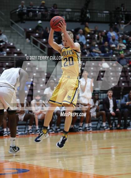 Thumbnail 1 in Enterprise vs. Layton Christian Academy (UHSAA 2A Final) photogallery.