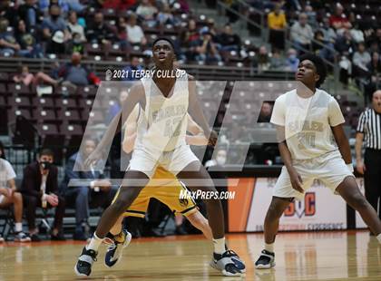 Thumbnail 2 in Enterprise vs. Layton Christian Academy (UHSAA 2A Final) photogallery.