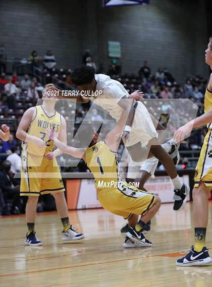 Thumbnail 2 in Enterprise vs. Layton Christian Academy (UHSAA 2A Final) photogallery.