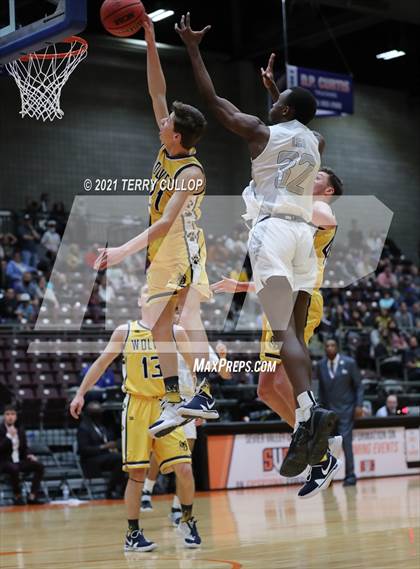 Thumbnail 2 in Enterprise vs. Layton Christian Academy (UHSAA 2A Final) photogallery.