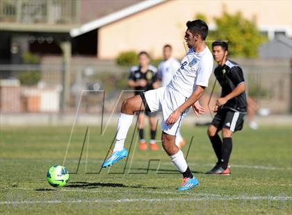 Thumbnail 1 in Crescenta Valley vs. Valencia photogallery.