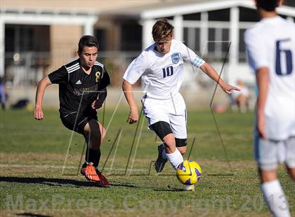Thumbnail 3 in Crescenta Valley vs. Valencia photogallery.
