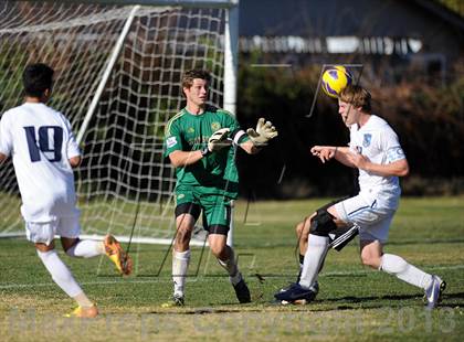 Thumbnail 3 in Crescenta Valley vs. Valencia photogallery.
