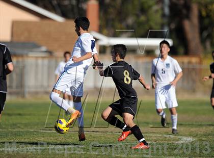 Thumbnail 3 in Crescenta Valley vs. Valencia photogallery.